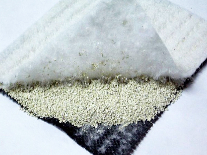 鈉基膨潤(rùn)土防水毯